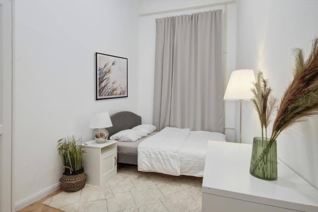 Lovely 3 Bedrooms Apartment In The Jewish Quarter Budapest Eksteriør bilde